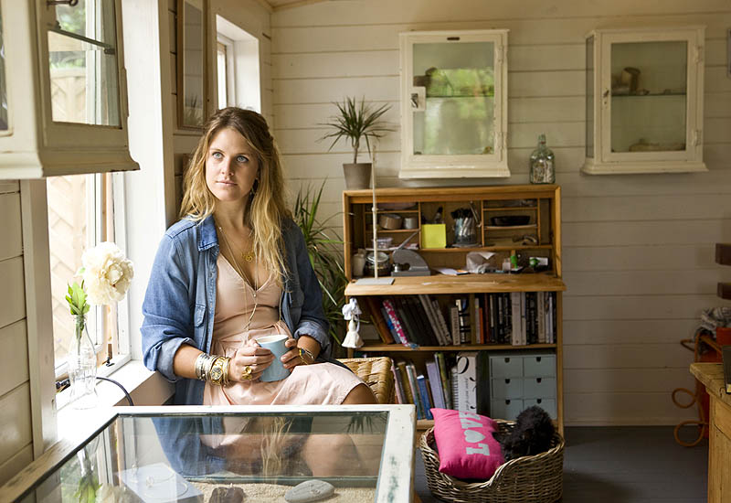 Sample Sale: Daisy Knights