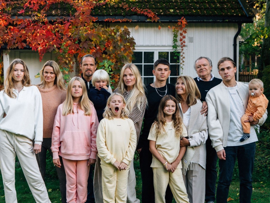 Holzweiler & Stepney Workers Club Sample Sale – 7th – 9th February 2025