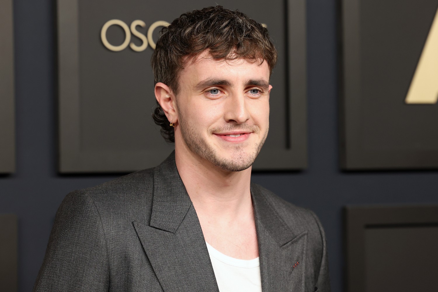 How to Get Paul Mescal’s Signature Mini Mullet: A 2025 Grooming Guide